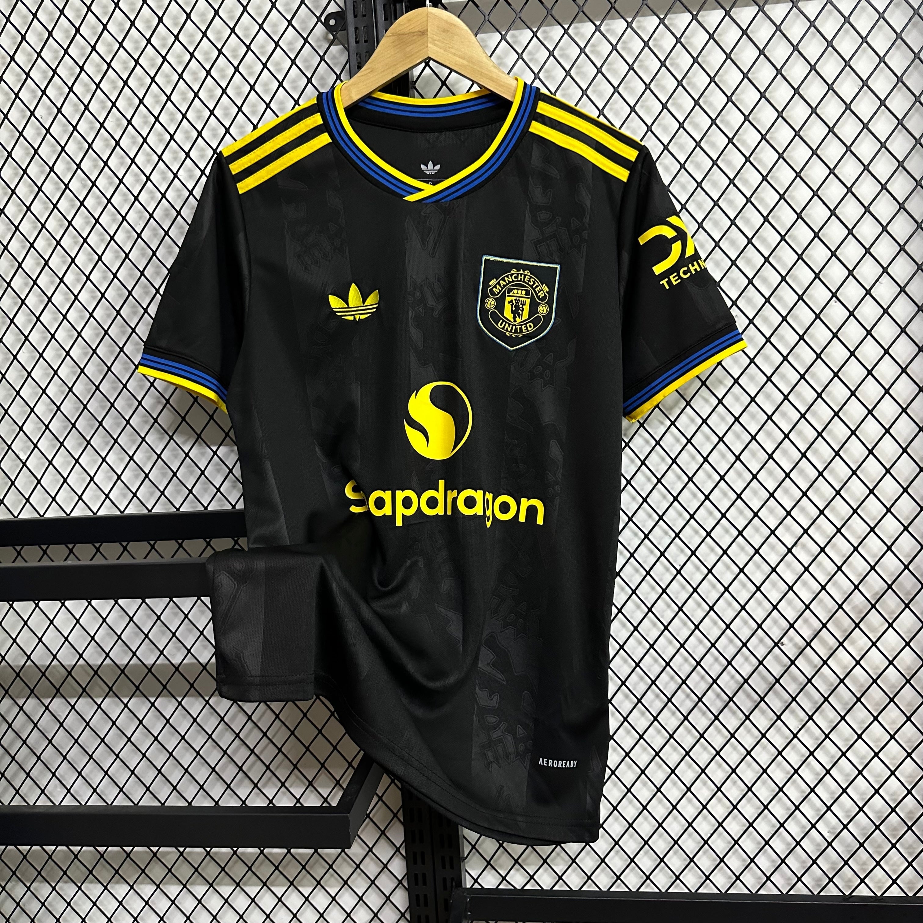 Manchester United Third Kit 2024/25 – Black & Yellow Edition